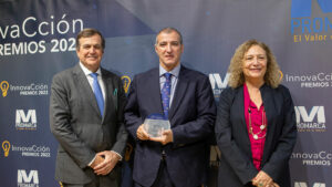 Grupo Calvo receives InnovaCción 2022 Award for its Vuelca Fácil® packaging
